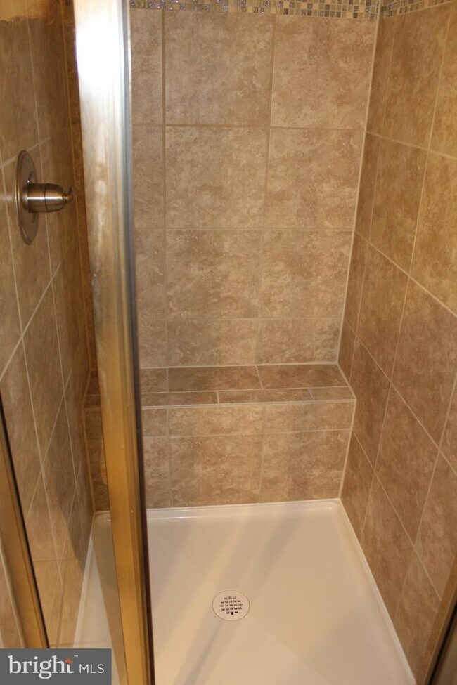 Foto del edificio - 8212 Seaworthy Way