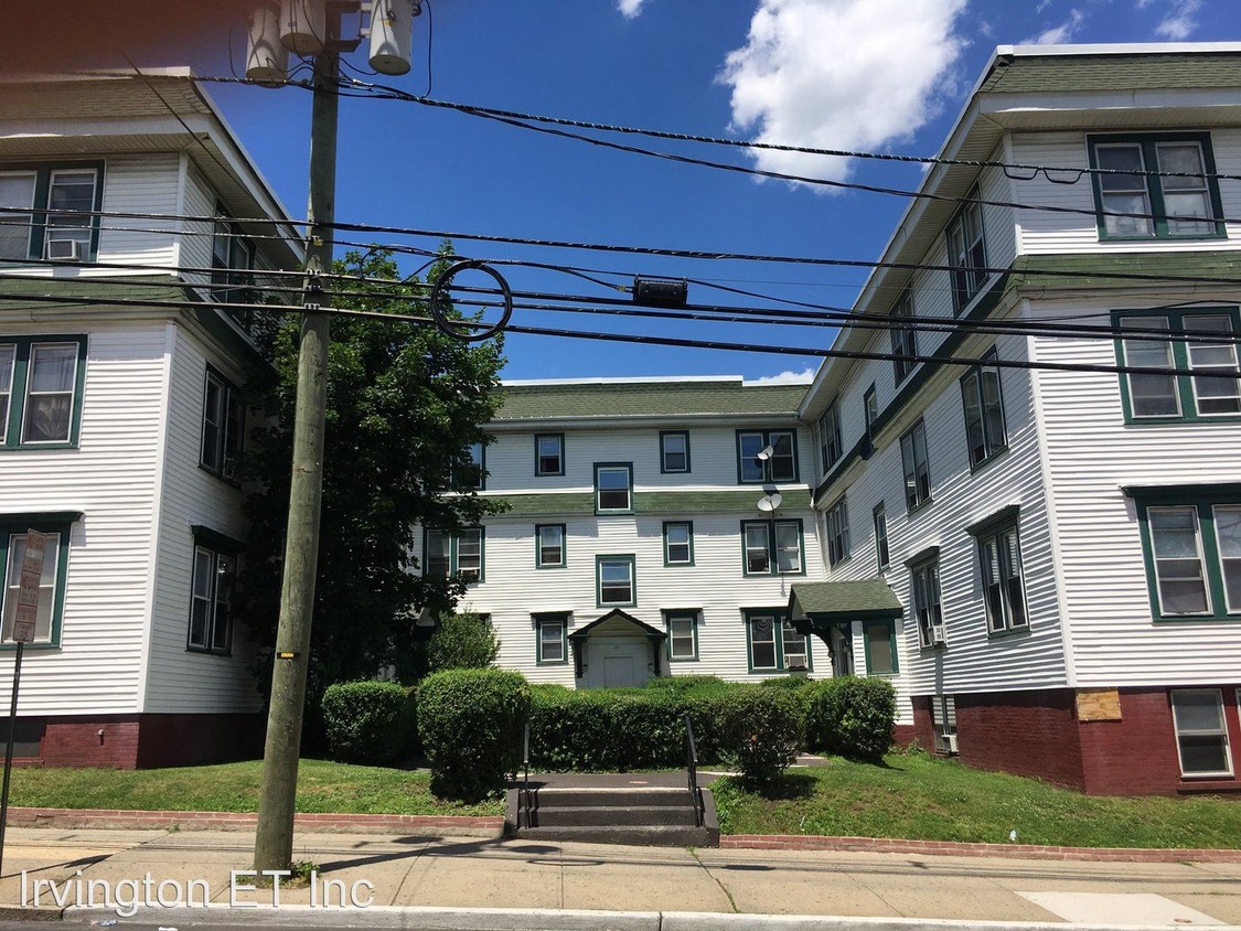 1309 Clinton Ave, Irvington, NJ 07111 Room for Rent in Irvington, NJ