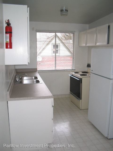 Foto del edificio - 1476 S 200 E