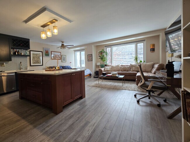 Building Photo - 2475 Virginia Ave NW