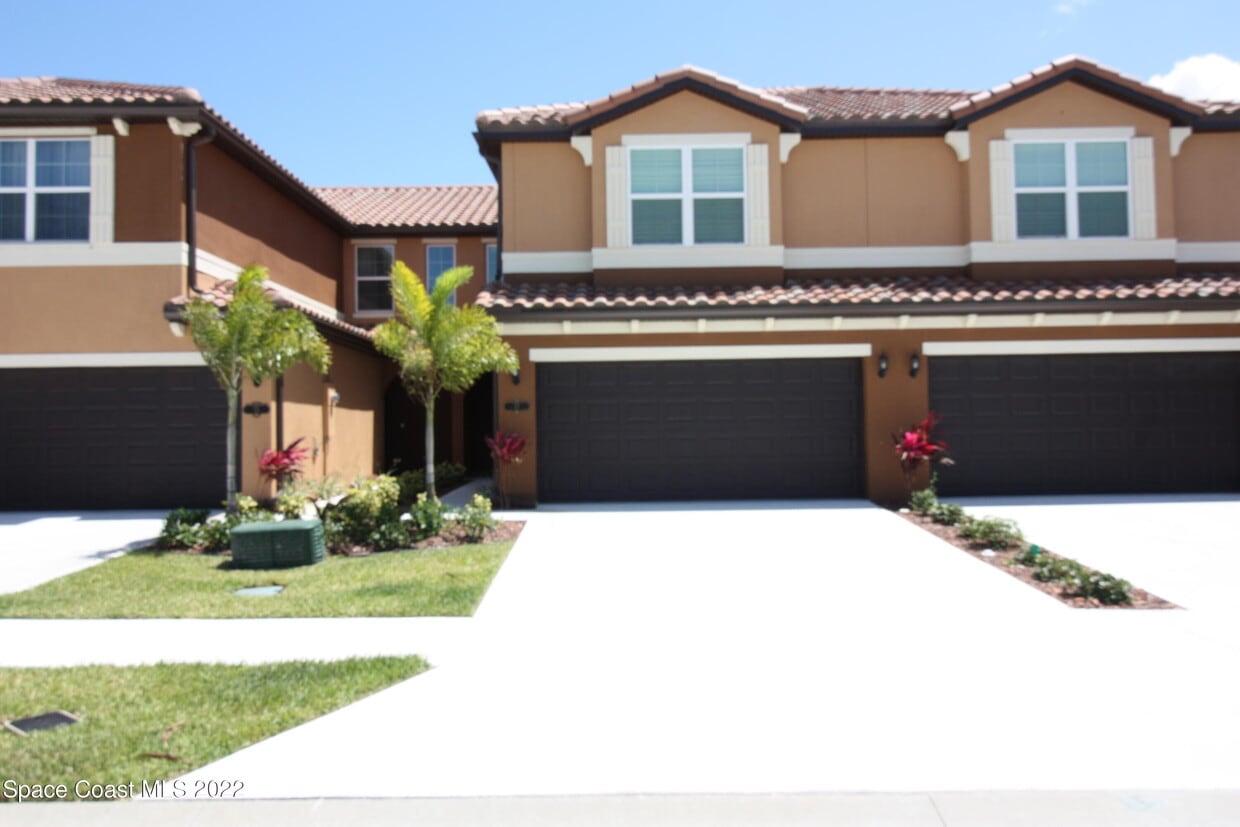 77 Montecito Dr, Satellite Beach, FL 32937 Townhome Rentals in Satellite Beach FL