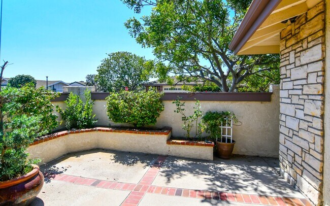 Foto del edificio - 10 Maritime Dr