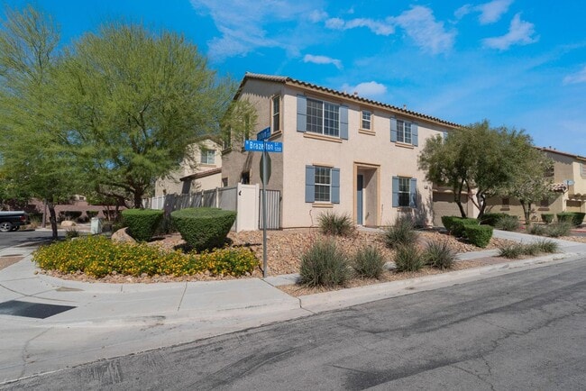 Foto del edificio - Gated Community  Home