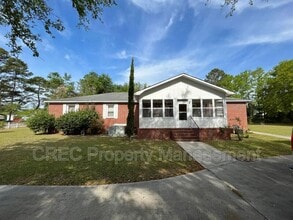 Building Photo - 1132 Children Rd