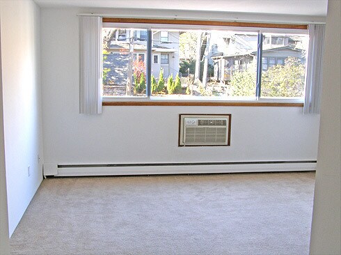 Foto del interior - 2832 Humboldt Ave S.