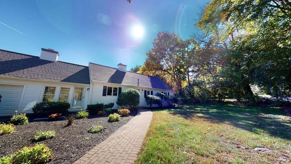 Primary Photo - 240 Belknap Rd