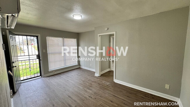 Building Photo - 285 Lucy Ave