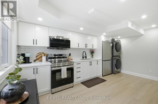 Building Photo - 69 Pine Gate Pl