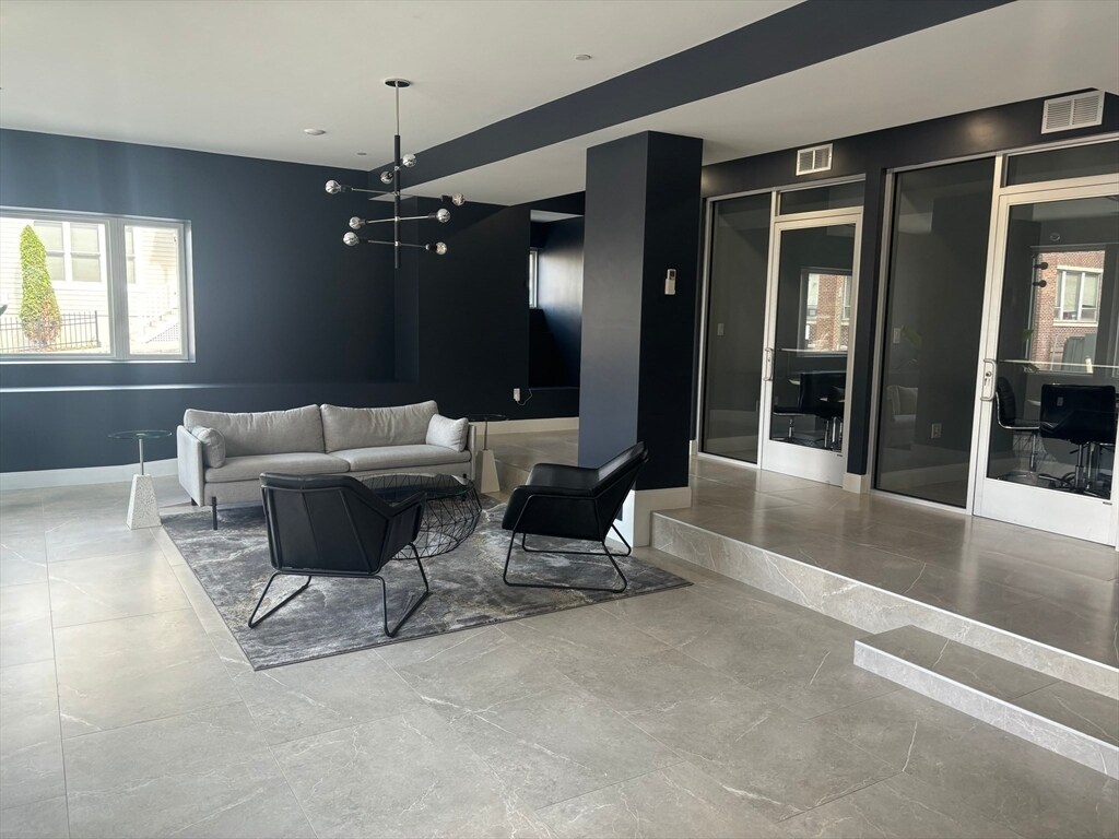 Foto principal - 101 Condor St