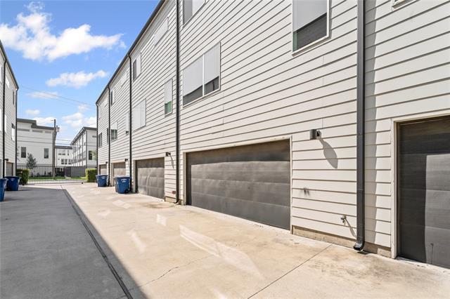 Building Photo - 4709 Bryan St