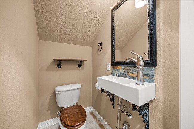 Foto del edificio - 1162 Hempstead Villa Ln