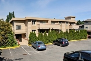 Primary Photo - 425 Apartments - 1 bedroom