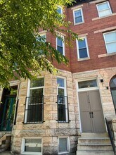 Building Photo - 2226 Callow Ave