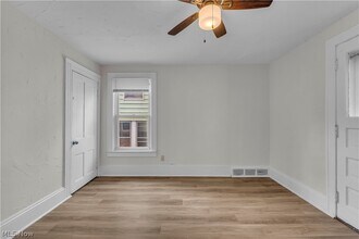 Building Photo - 2018 W 100th St