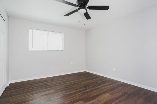 Building Photo - 5055 Swadley St