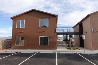 Building Photo - 6002 Pam McCall Ln