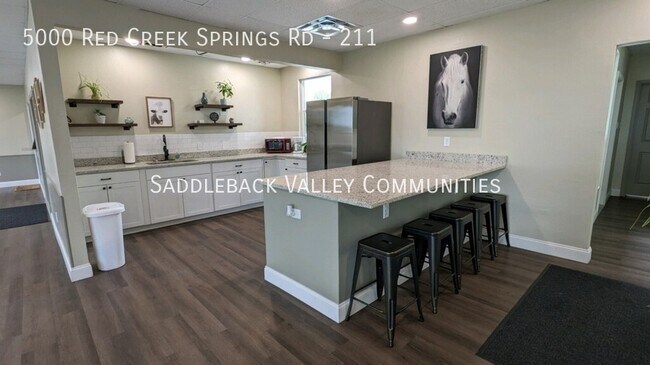 Foto del edificio - 5000 Red Creek Springs Rd
