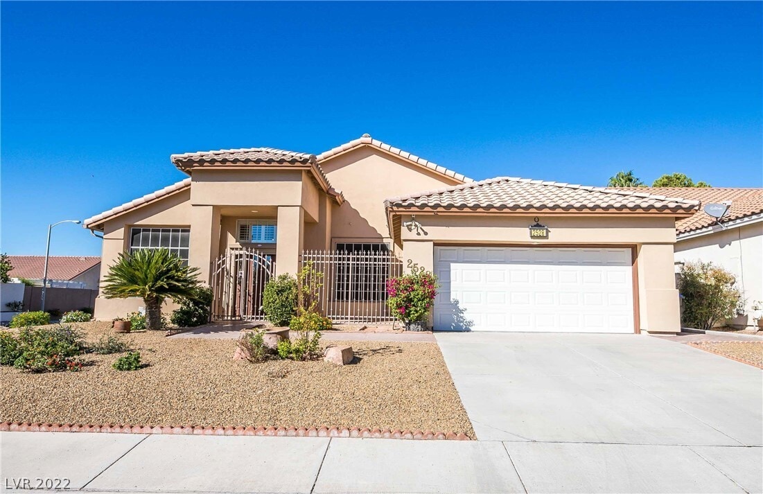 2528 Vera Cruz Cir, Henderson, NV 89074 House Rental in Henderson, NV