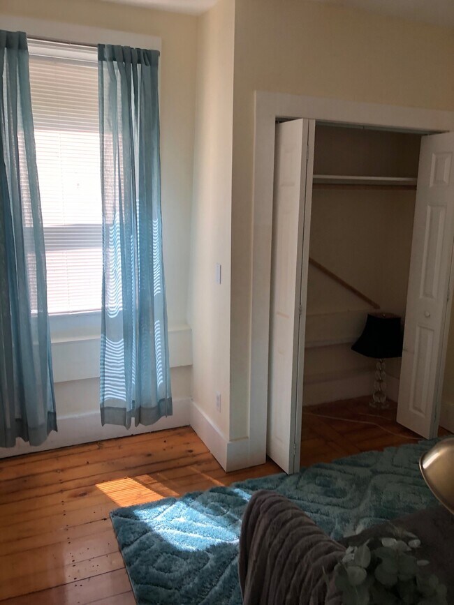 Foto del edificio - 24 Centennial Pl