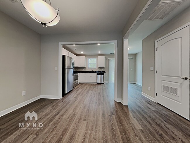 Foto del edificio - 336 Corban Ave SW