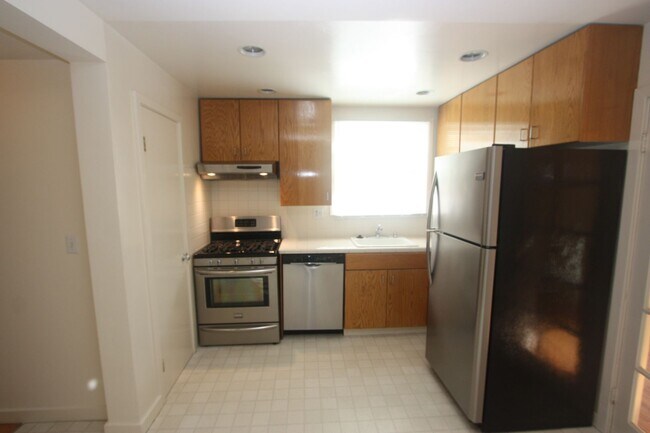 Foto del edificio - 3539-3541 Scott Street (717r)