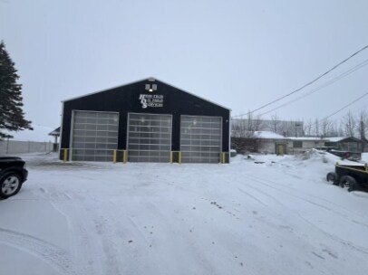 Photo du bâtiment - 9282 Old Fort Rd