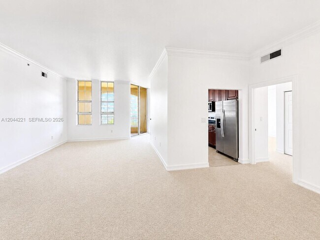 Foto del edificio - 3001 NE 185th St