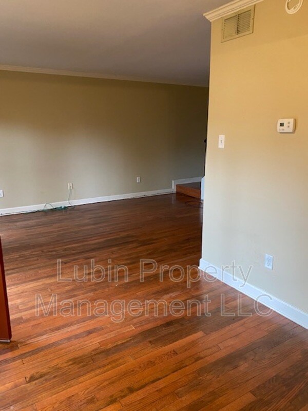 697 S Belvedere Blvd, Memphis, TN 38104 Condo for Rent in Memphis, TN