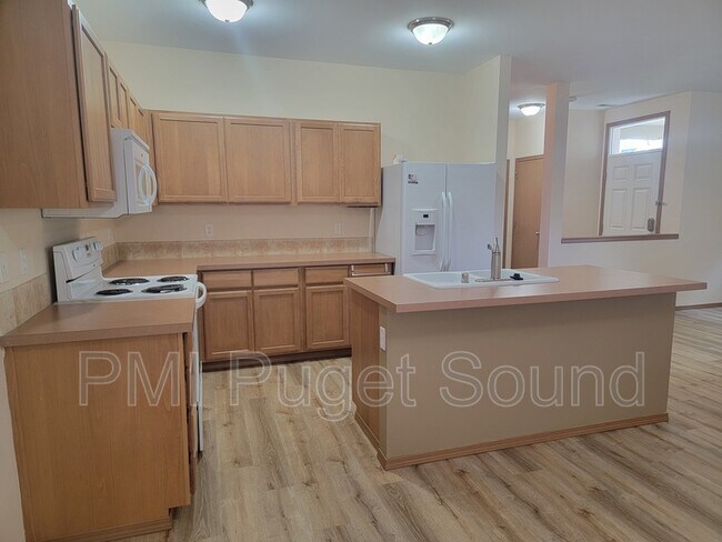 Building Photo - 26117 171st Pl SE