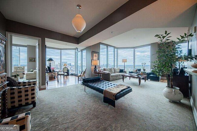 Foto del edificio - 2795 Peachtree Rd