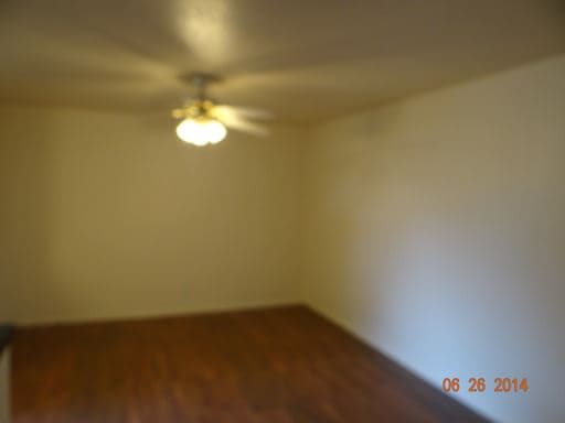 Building Photo - 887 Maxwell Rd
