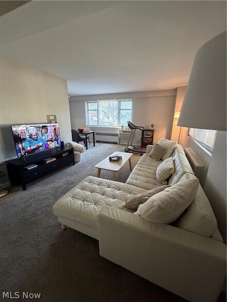 Foto del edificio - 11820 Edgewater Dr