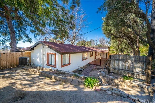 Primary Photo - 1805 Daley Canyon Rd