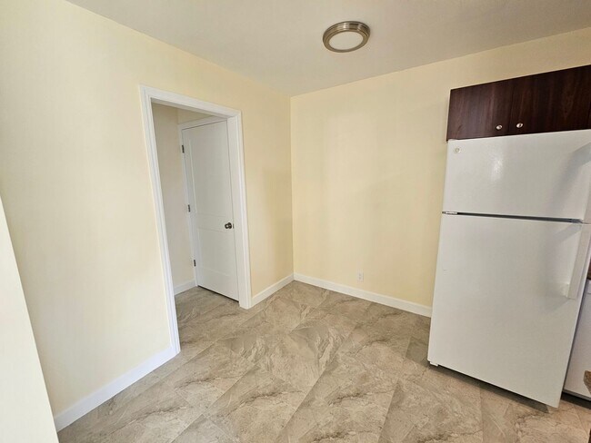 Foto del edificio - 925-927 Duplex