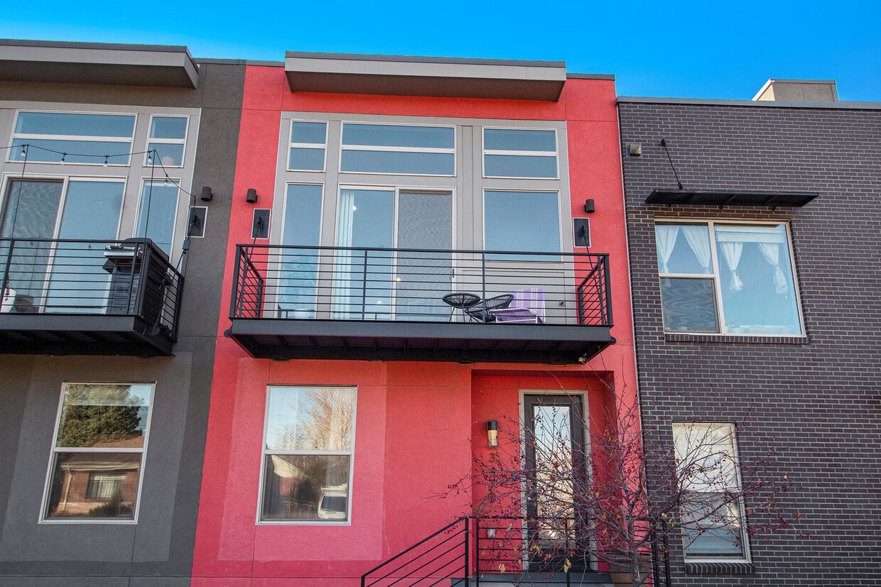 Primary Photo - Modern Townhome Located in Denver's Skylan...