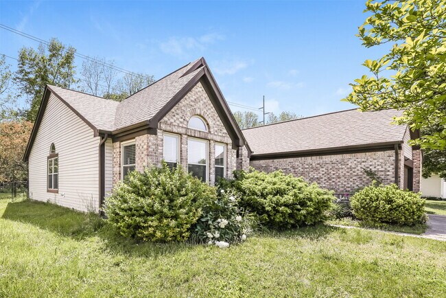 Foto del edificio - 6607 El Paso Dr