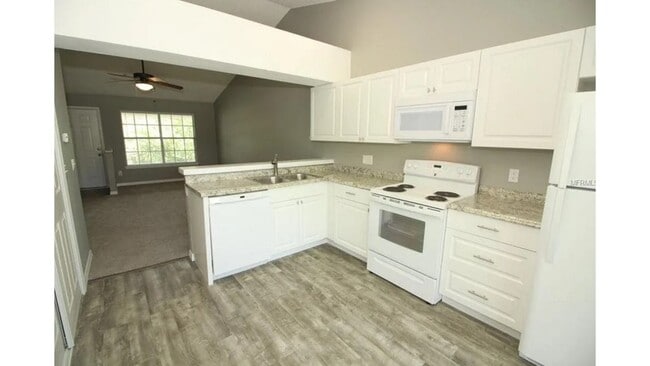 Photo - 176 Reserve Cir Apartments