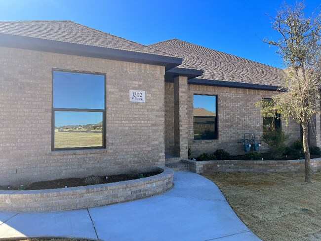 Foto del edificio - 1302 Milltown Rd
