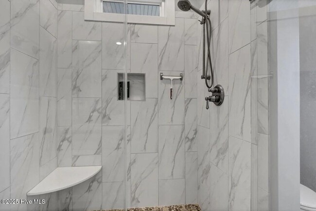 Foto del edificio - 3547 Island Dr