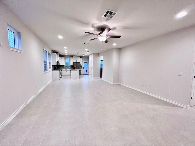 Building Photo - 5205 Dimesky Ln