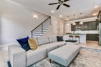 Building Photo - 224 Morningside Dr