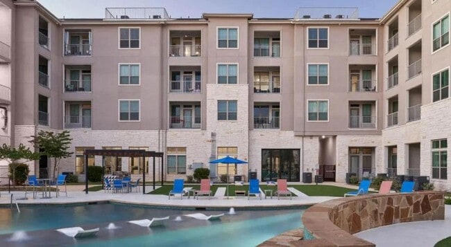 Building Photo - 12638 Ridgeline Blvd