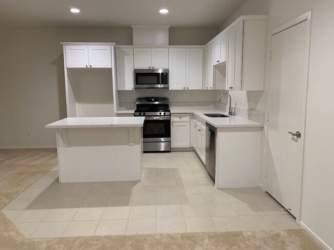 Foto del edificio - 4400 Lilac Cir
