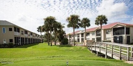 Building Photo - 458 Bouchelle Dr
