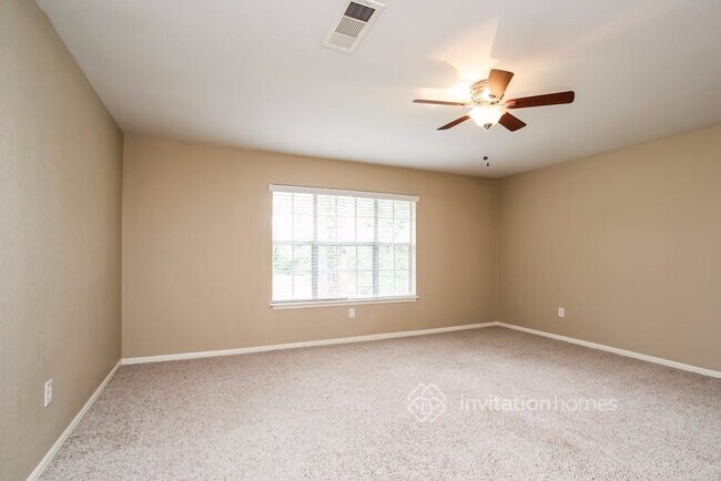 Foto del edificio - 7610 Theisswood Rd