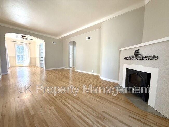 Foto del edificio - 22 33rd St N