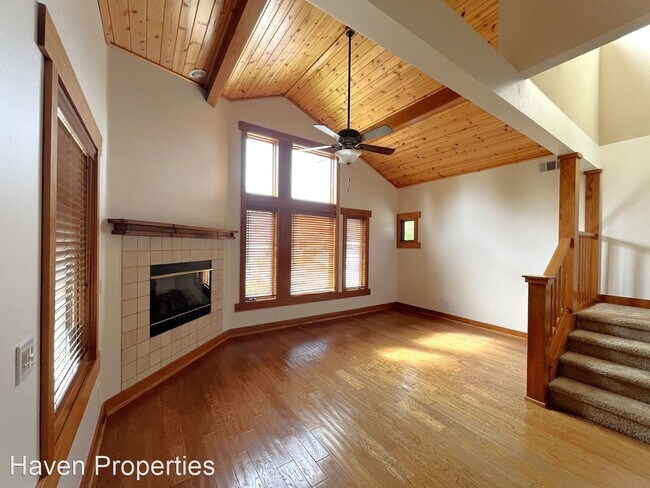 Foto del edificio - 3 br, 3 bath House - 675 Tern St.