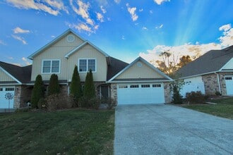 Building Photo - 500 Callaway Circle