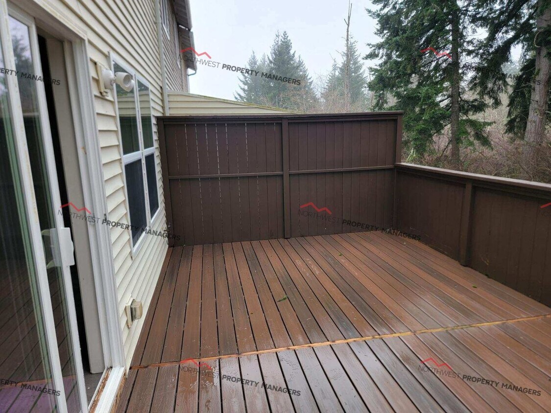 Foto del edificio - STATUS: AVAILABLE | R256 | $2765