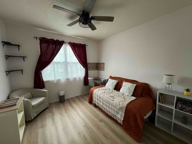 Photo - 10825 Windsor Walk Dr Apartment